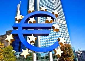 image - EURO Sign in Frankfurt