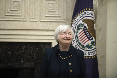 Yellen: No Need to Change Current Monetary Policy