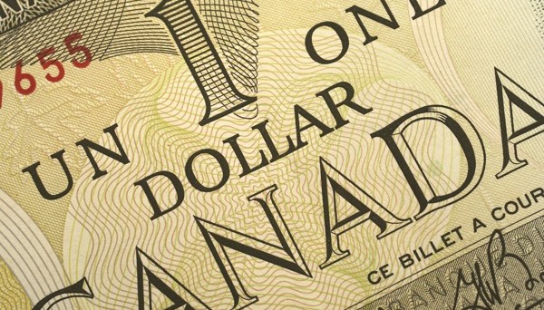 Canadian dollar eyes inflation data