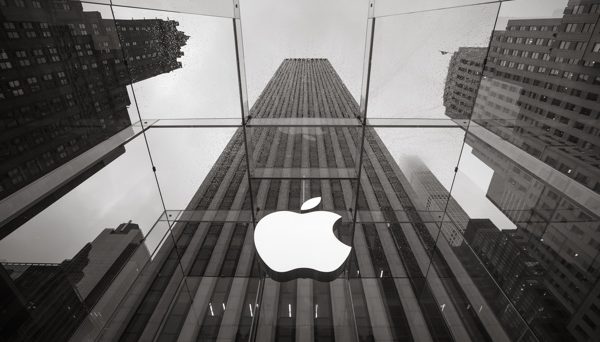 Apple’s warning keeps pressure on stocks
