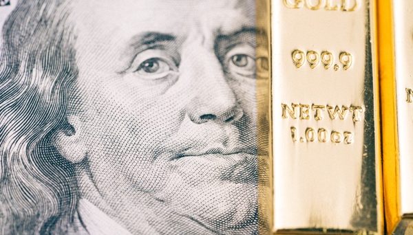 Gold Falls on US dollar and Risk Appetite Rebound