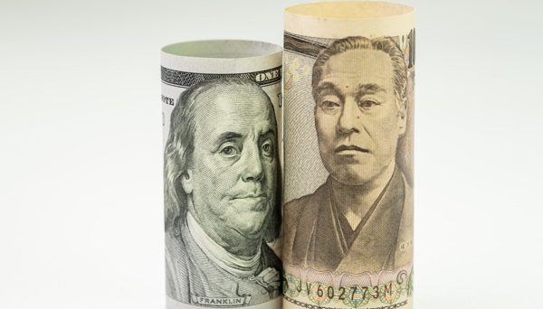 Japanese yen calm