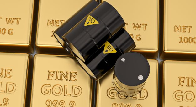 Oil prices slip, gold higher after FOMC