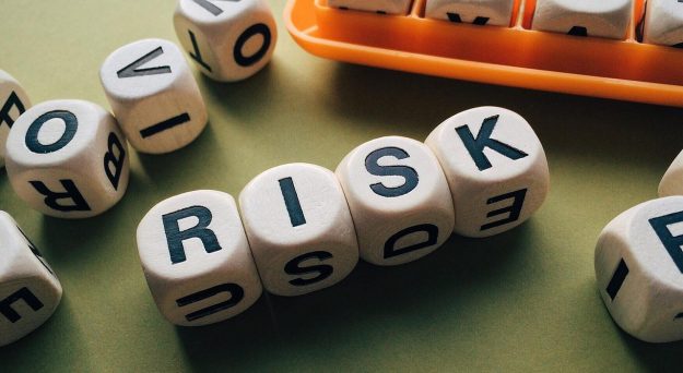 Risk aversion remains strong