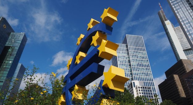 ECB React: Euro softer post dovish hold and robust US data